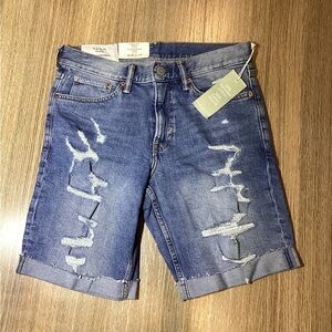 H&M Women’s Distressed‎ Blue Jean Shorts Size 30 – Trendy NWT